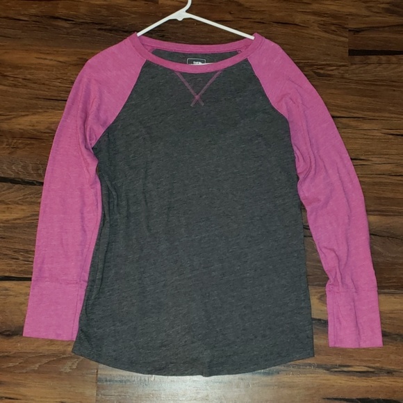 The North Face Tops - 3for$25 North face womens long sleeve shirt